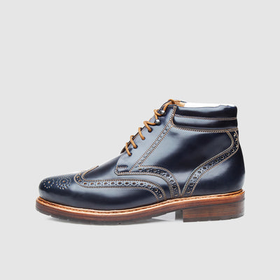 Sheepskin winter boots for men