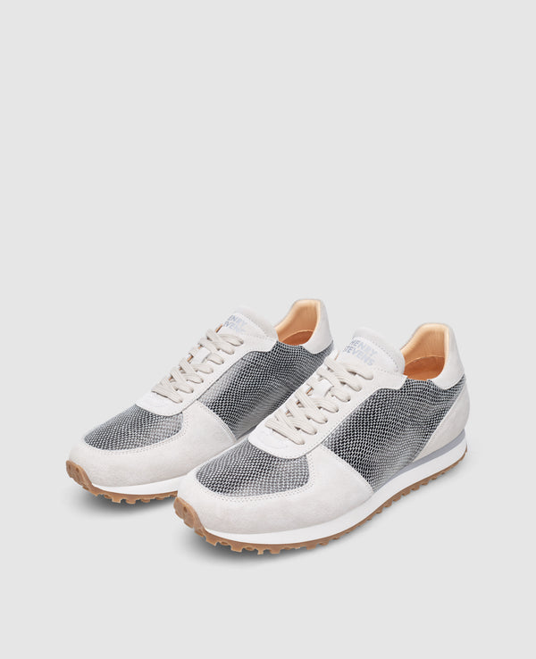 Travis R2 - Gray
