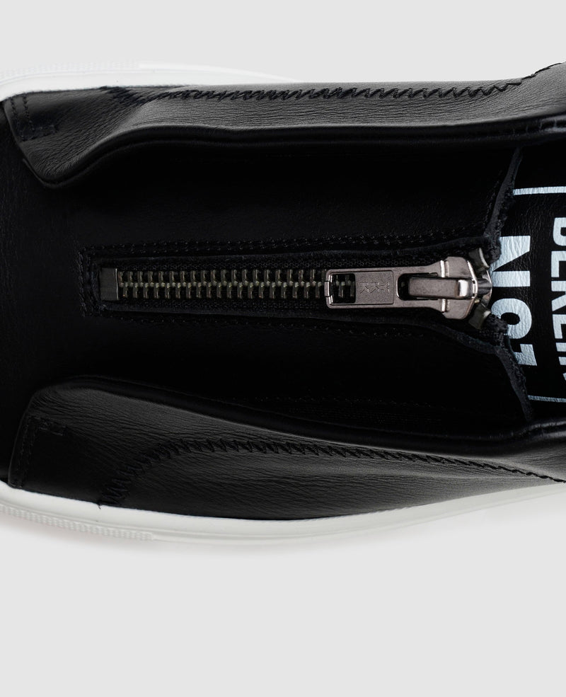 No. 115 MS - Black