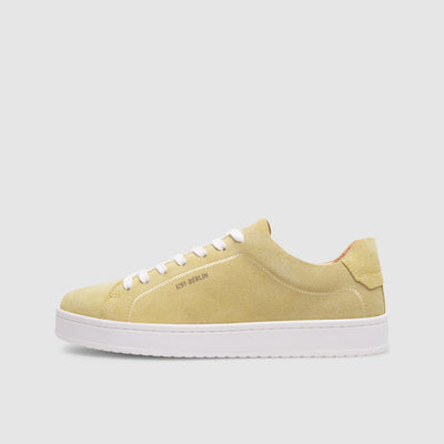 Sustainable sneakers for women
