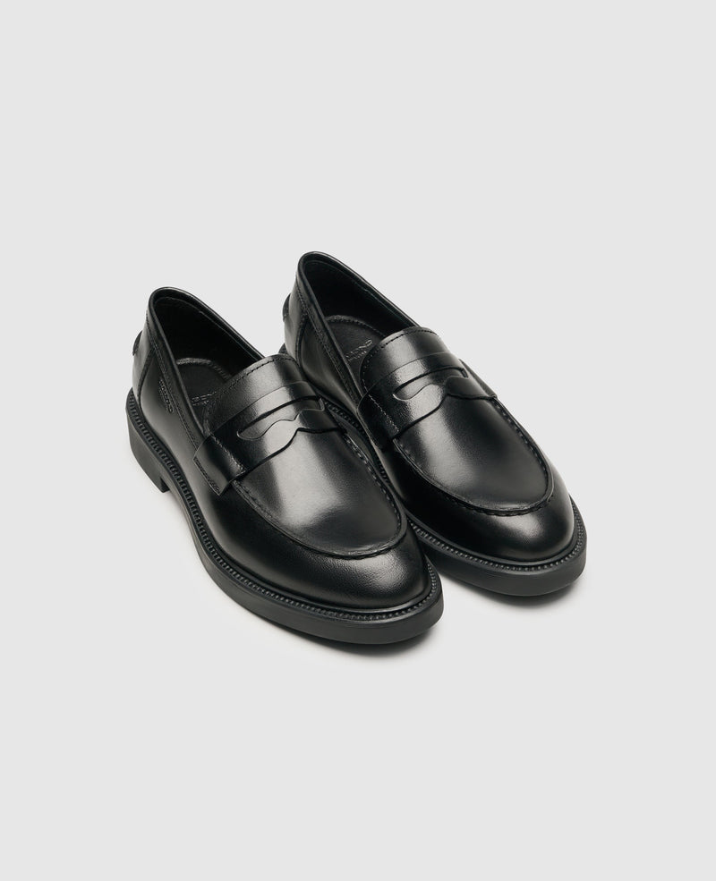 Alex w - Black
